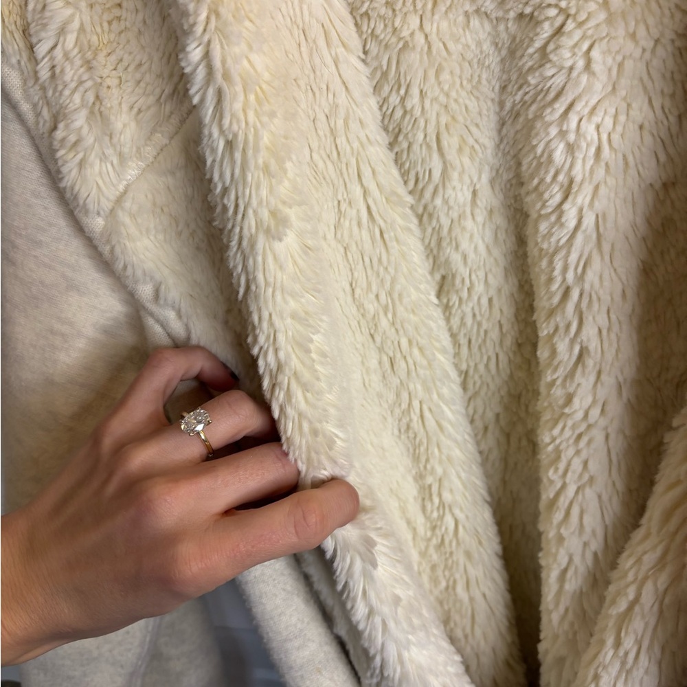 UGG Women's Cream Robe Teddy Jacket with Gray Belt - Picture 4 of 8